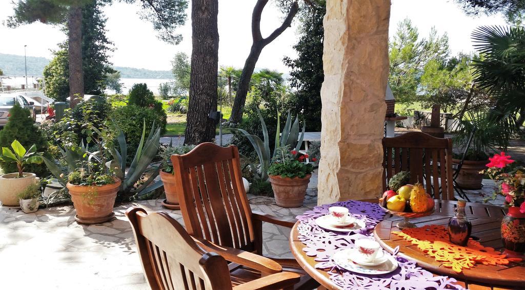 Apartments Little Castle Vodice Exterior foto