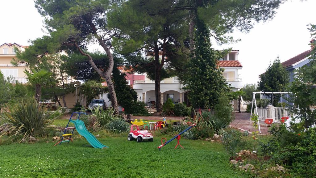 Apartments Little Castle Vodice Exterior foto