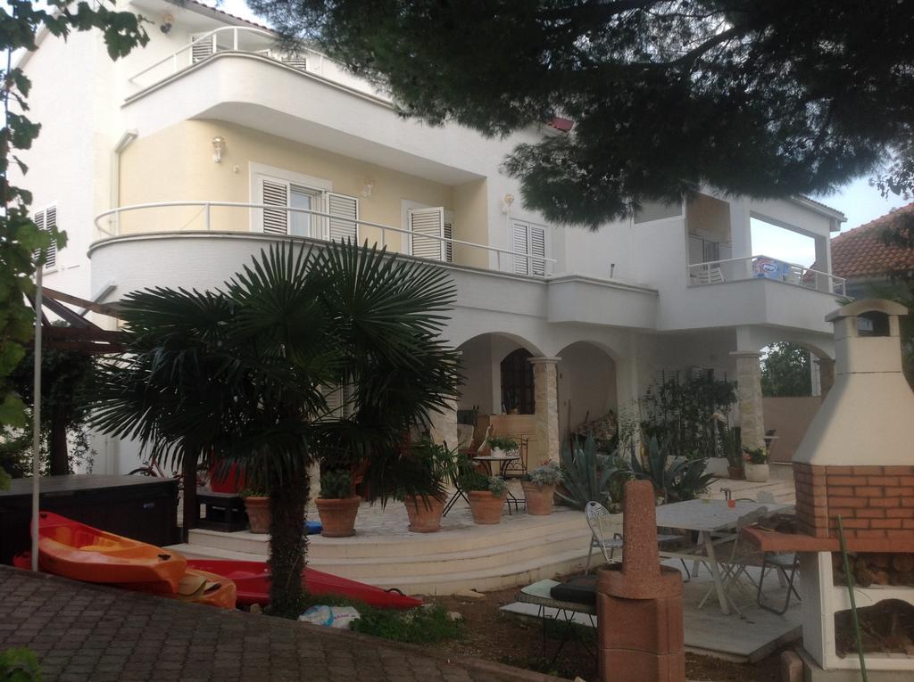 Apartments Little Castle Vodice Exterior foto